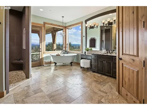 2421 NE 279th Street Ridgefield WA 98642