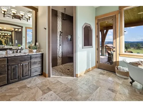 2421 NE 279th Street Ridgefield WA 98642