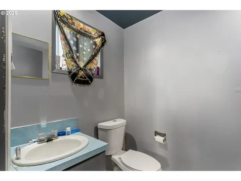 2802 NW 100th Street Vancouver WA 98685