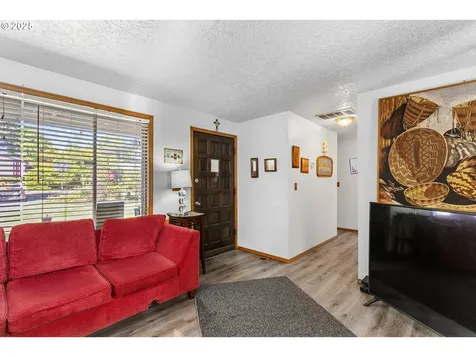 2802 NW 100th Street Vancouver WA 98685