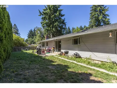 2802 NW 100th Street Vancouver WA 98685