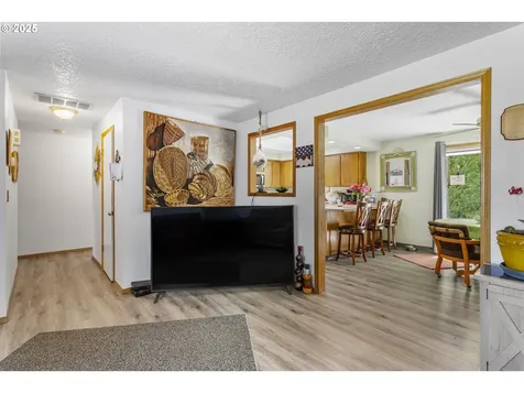 2802 NW 100th Street Vancouver WA 98685