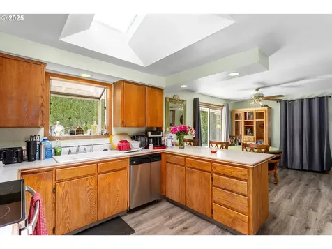 2802 NW 100th Street Vancouver WA 98685