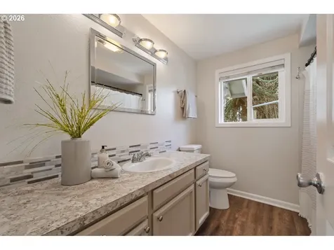 6906 NE 54th Street Vancouver WA 98661