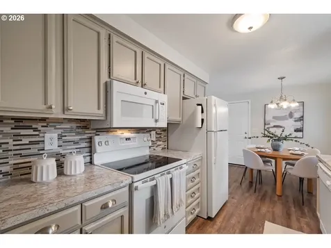 6906 NE 54th Street Vancouver WA 98661