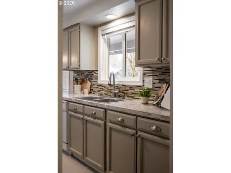 6906 NE 54th Street Vancouver WA 98661