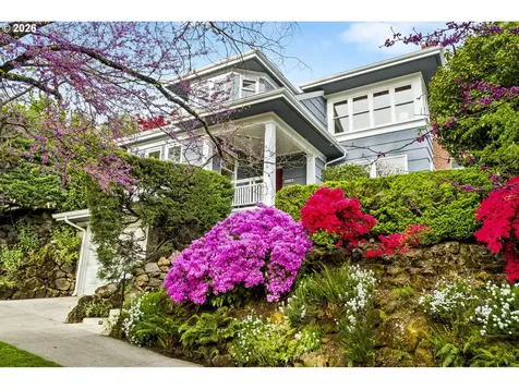 4116 NE 17th Avenue Portland OR 97211