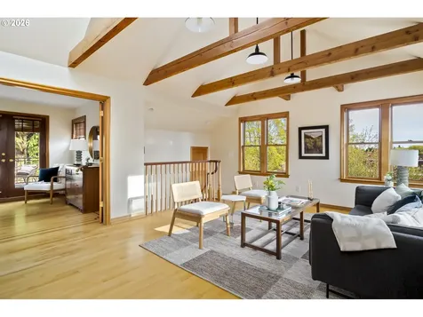 4116 NE 17th Avenue Portland OR 97211