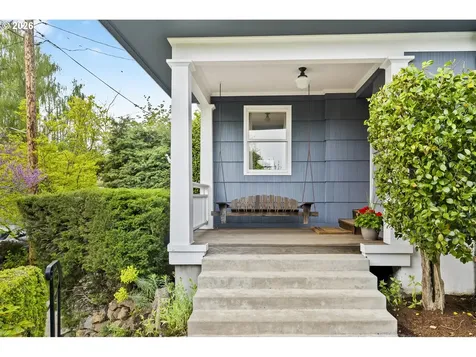 4116 NE 17th Avenue Portland OR 97211