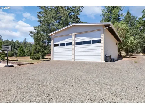 375 Minnesota Boulevard Roseburg OR 97471