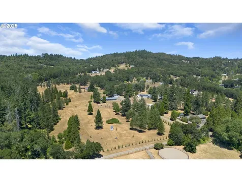 375 Minnesota Boulevard Roseburg OR 97471