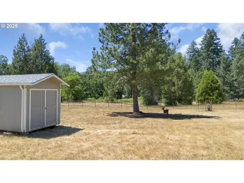 375 Minnesota Boulevard Roseburg OR 97471