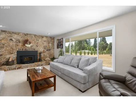 375 Minnesota Boulevard Roseburg OR 97471