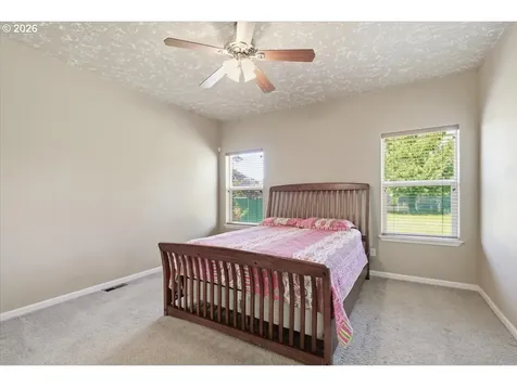 4061 Glendale Avenue NE Salem OR 97305