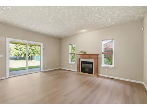4061 Glendale Avenue NE Salem OR 97305
