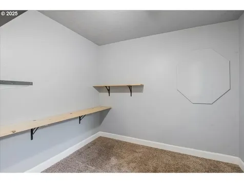 321 NW 2nd Avenue Kelso WA 98626