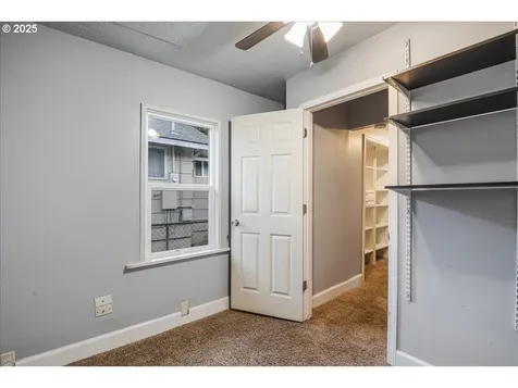 321 NW 2nd Avenue Kelso WA 98626