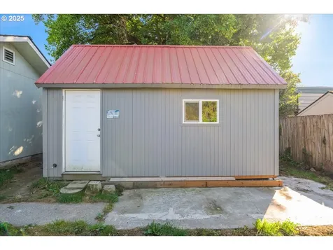 321 NW 2nd Avenue Kelso WA 98626