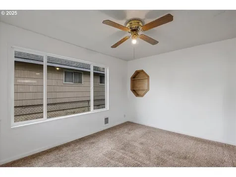 321 NW 2nd Avenue Kelso WA 98626