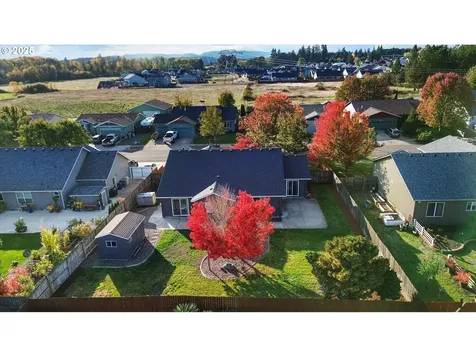 6309 Elena Street NE Albany OR 97321
