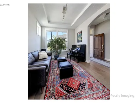 16874 NW Madrone Street Portland OR 97229