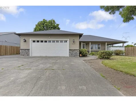 2341 52nd Avenue Longview WA 98632