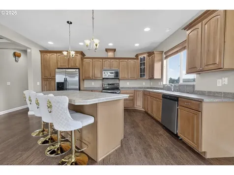 2341 52nd Avenue Longview WA 98632