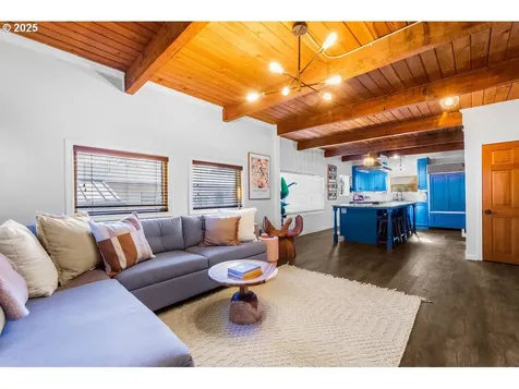 3909 NW Rose Street Vancouver WA 98660