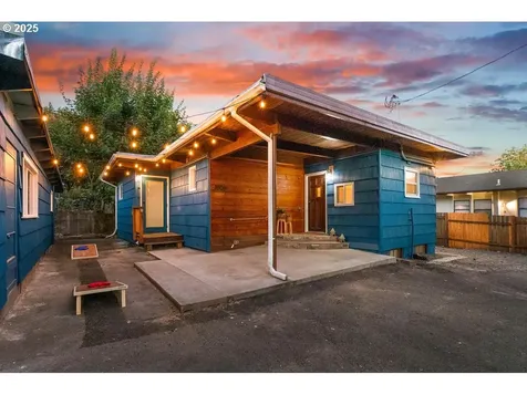 3909 NW Rose Street Vancouver WA 98660