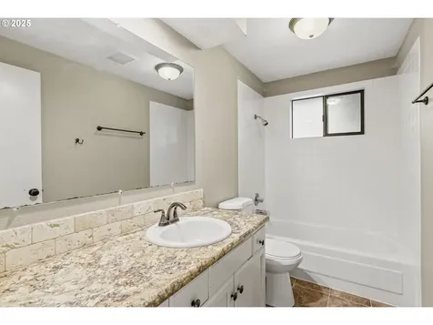 128 Tara Lane Kalama WA 98625