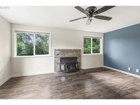 128 Tara Lane Kalama WA 98625