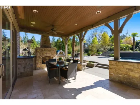 951 Atwater Road Lake Oswego OR 97034