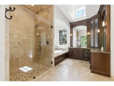951 Atwater Road Lake Oswego OR 97034