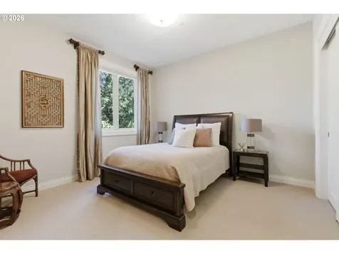951 Atwater Road Lake Oswego OR 97034