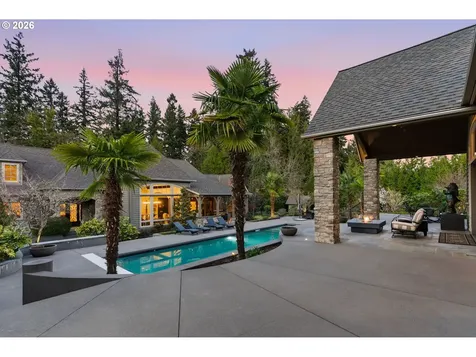 951 Atwater Road Lake Oswego OR 97034