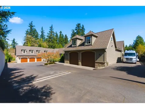 951 Atwater Road Lake Oswego OR 97034