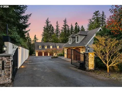 951 Atwater Road Lake Oswego OR 97034