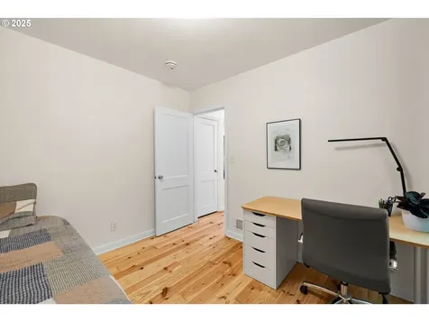 2245 SW Martha Street Portland OR 97239