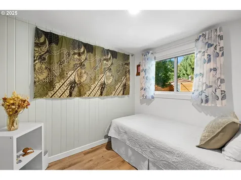 2245 SW Martha Street Portland OR 97239