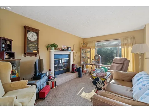 5750 Holly Avenue Cloverdale OR 97112