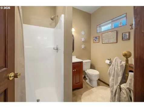 5750 Holly Avenue Cloverdale OR 97112