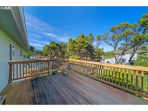 5750 Holly Avenue Cloverdale OR 97112