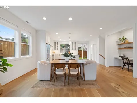 1751 NW Larkin Terrace Portland OR 97229