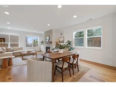 1751 NW Larkin Terrace Portland OR 97229