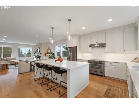 1751 NW Larkin Terrace Portland OR 97229