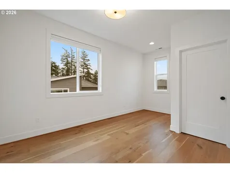 1751 NW Larkin Terrace Portland OR 97229