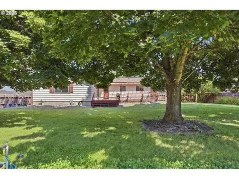 1711 SW 17th Street Redmond OR 97756