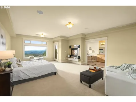 3246 NW Chapin Drive Portland OR 97229
