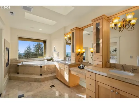 3246 NW Chapin Drive Portland OR 97229