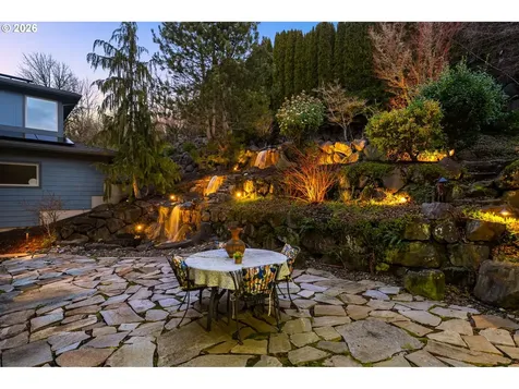 3246 NW Chapin Drive Portland OR 97229